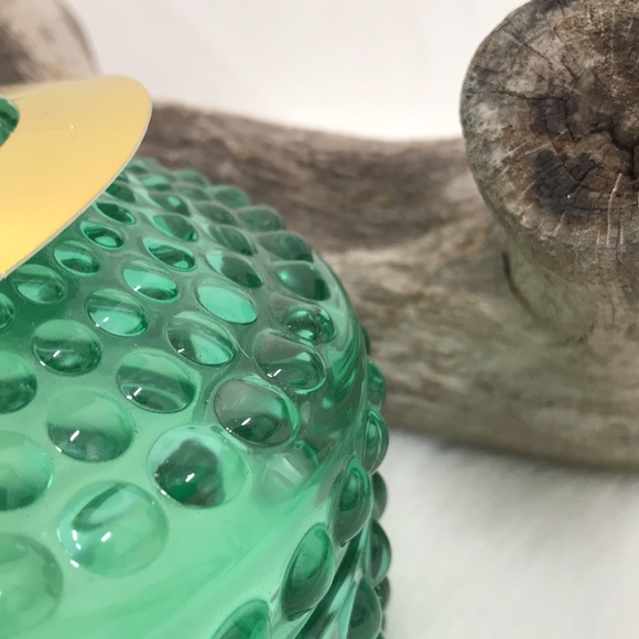 House of Harlow 1960 Citrus Blossum & Pepper Soy Blend 3 Wick Candle 14 oz - Picture 5 of 5